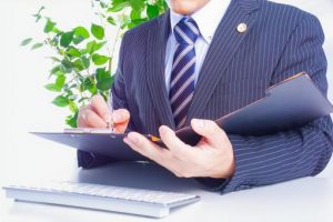 従業員の引き抜きについて